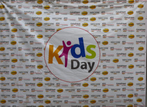 AFFICHE DE KIDS DAY